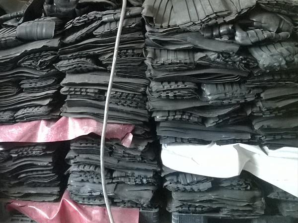 Laboratorio controllo qualità mescole EPDM